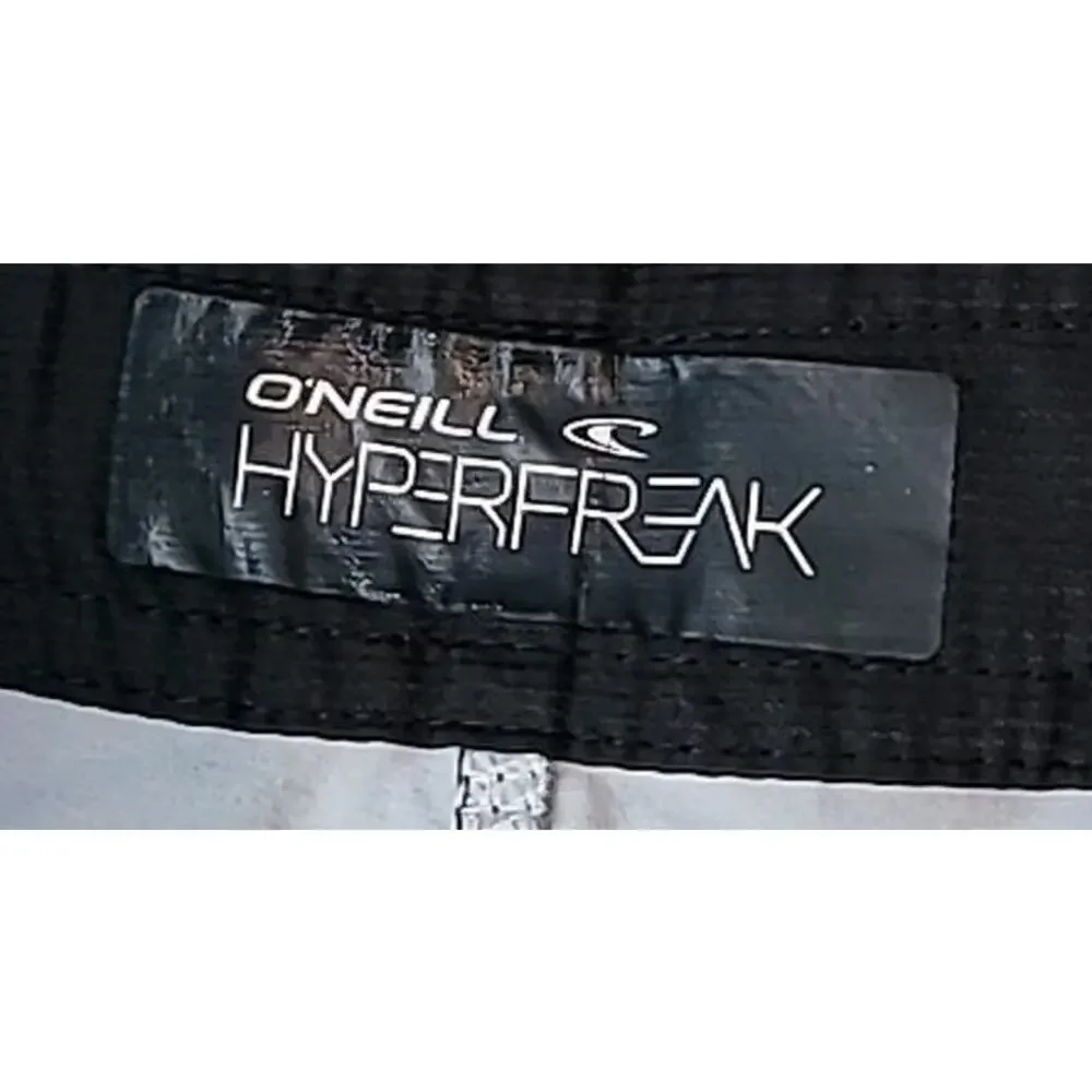O’Neill Hyperfreak Camo Boardshorts – Mens 26 | Surf + Beach Style